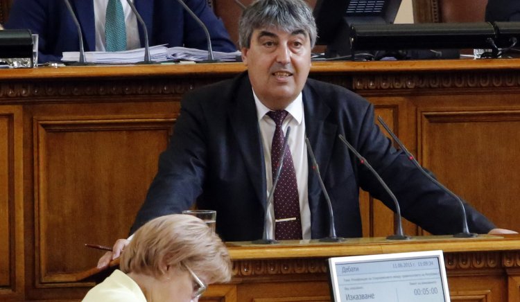 Чавдар Георгиев: Не можем да си позволим НС да не работи 2 седмици, за да се прави кампания