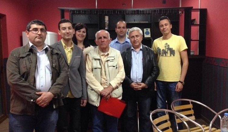 Млади социалисти се срещнаха с военни ветерани в Хасково